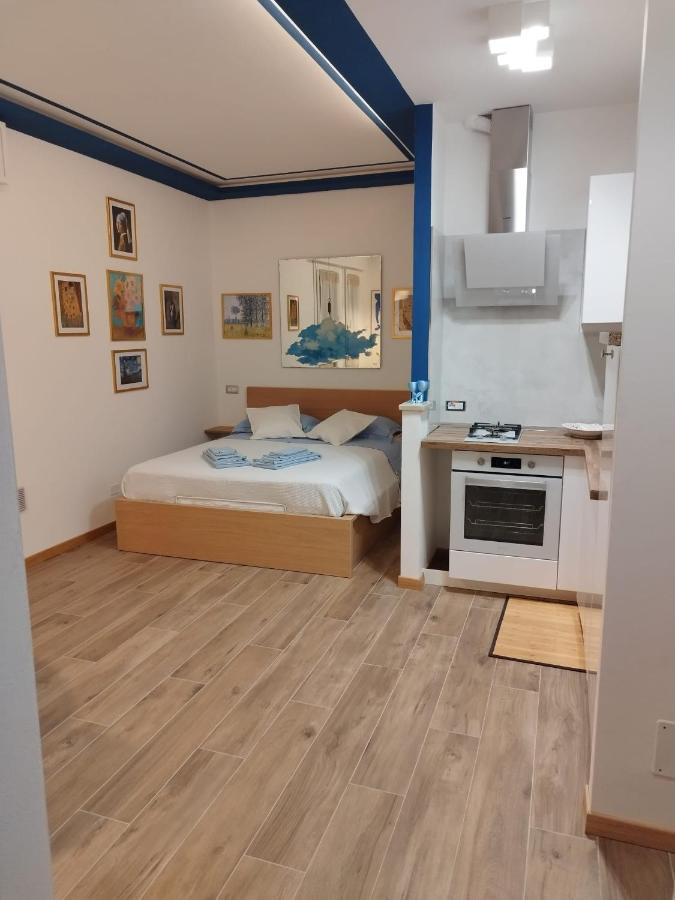 In Blu Santo Ospedale Lägenhet Padua Exteriör bild